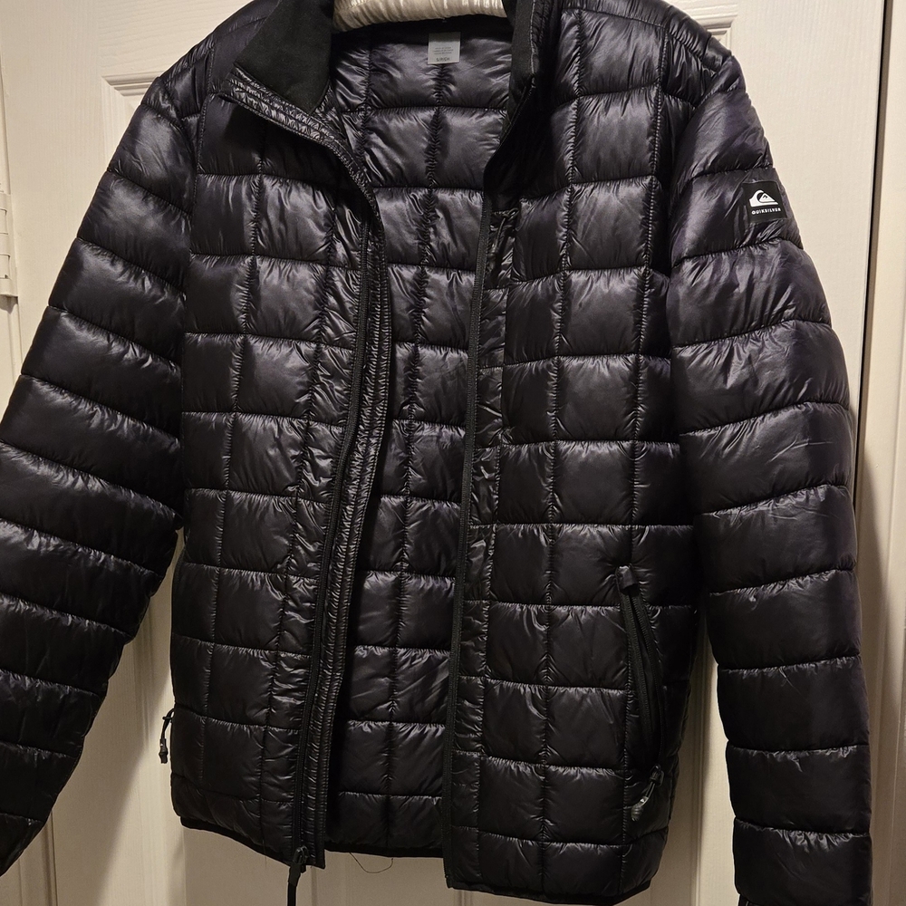 Quiksilver Men's Black Puffer Jacket